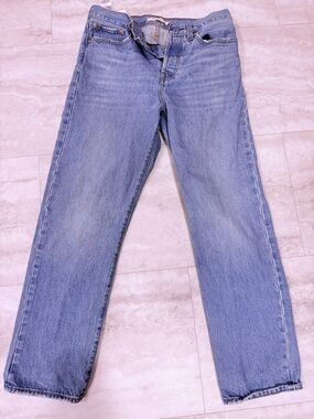 Levi's Light Blue Straight Leg Women's Jeans